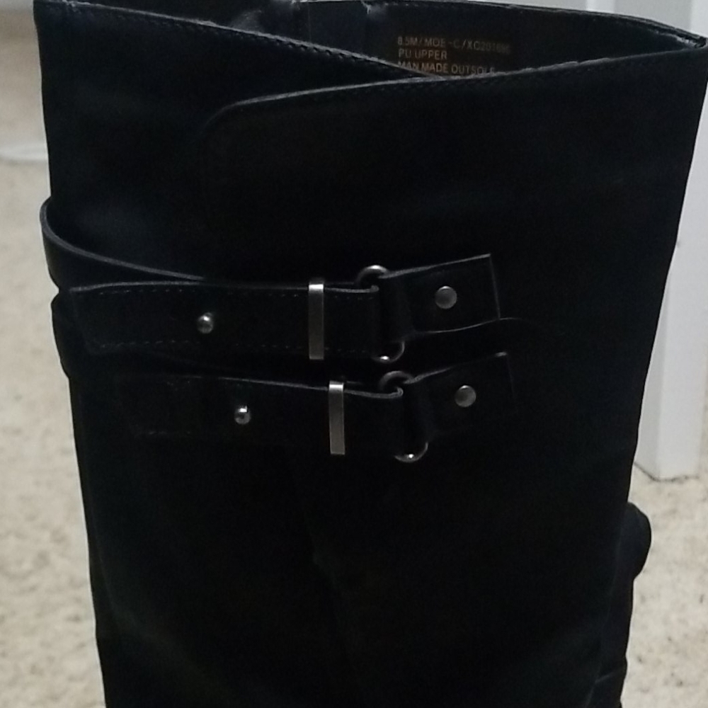 Women's Boot - Picture 4 of 8